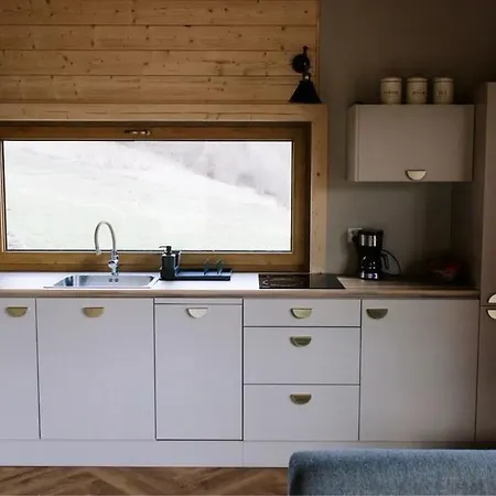 Jodelkowa Stodola Tylmanowa